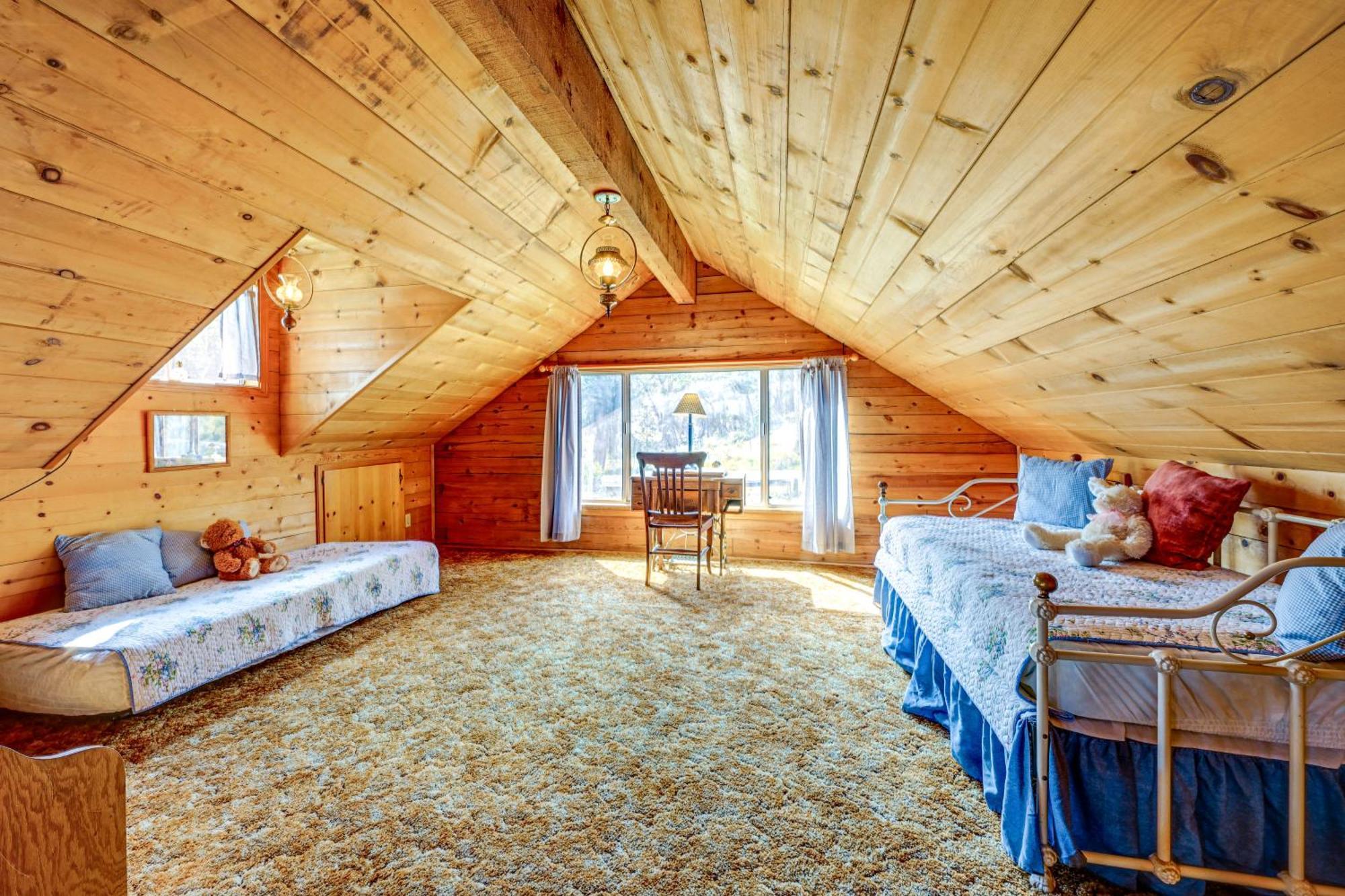 Cozy Family-Friendly Badger Retreat With Fireplace! Exterior foto