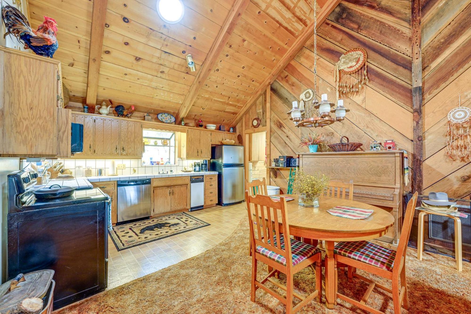 Cozy Family-Friendly Badger Retreat With Fireplace! Exterior foto